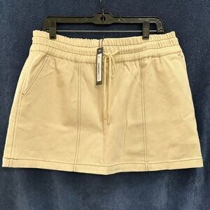 NWT Steve Madden Beige Drawstring Mini Skort Large